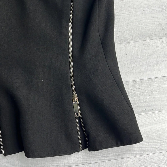 Zara Woman Black Deep V Neck Zipper Peplum Top S - Picture 4 of 6